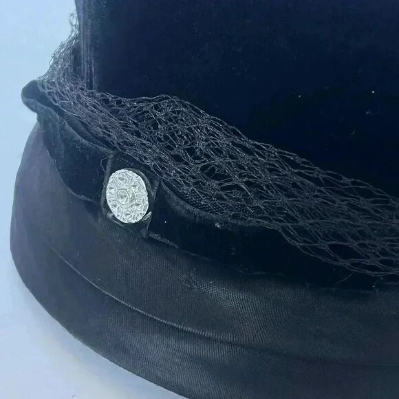 Vintage Cloche Hat Velvet Satin & Net Lace Trim w/Rhinestone - Picture 4 of 13